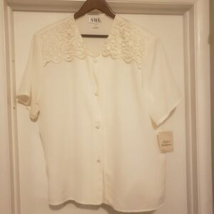 S H Inc Womens Cream‎ Top Lace Collar Button Front 22W Shoulder Pads